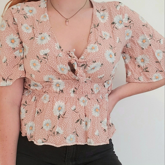 Pink Floral Top - Picture 2 of 3